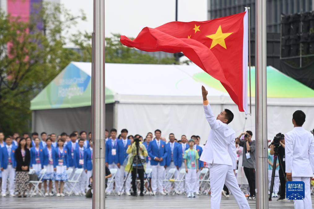 柬埔寨皇冠公司